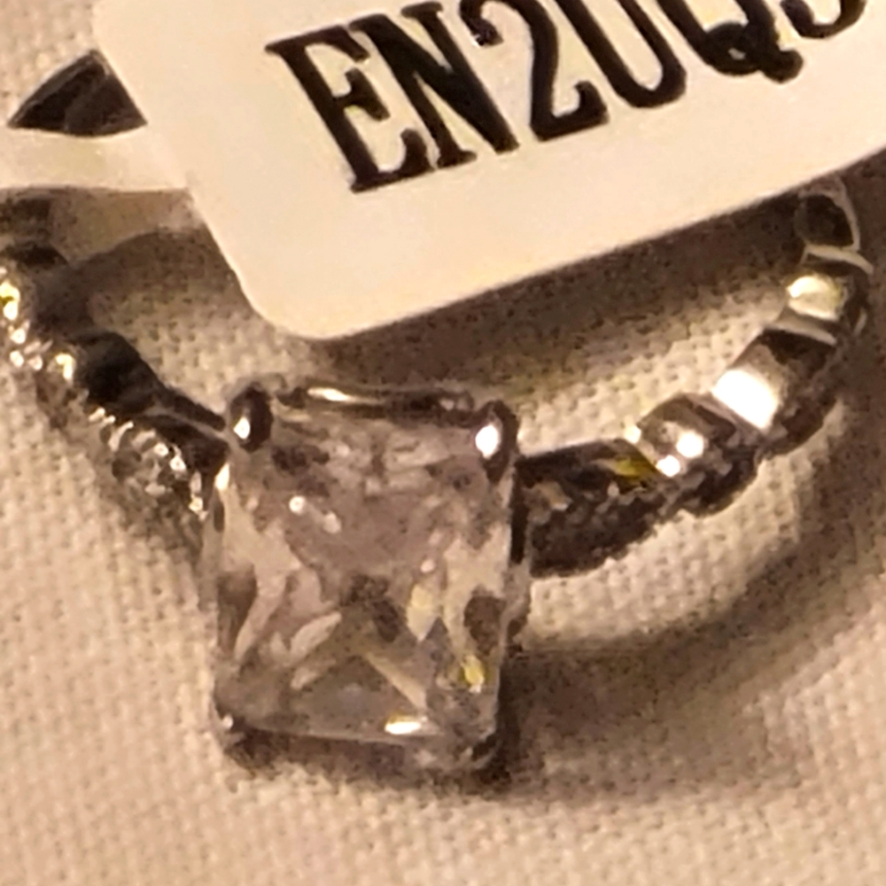 2/$10 Charmed aroma ring size 5